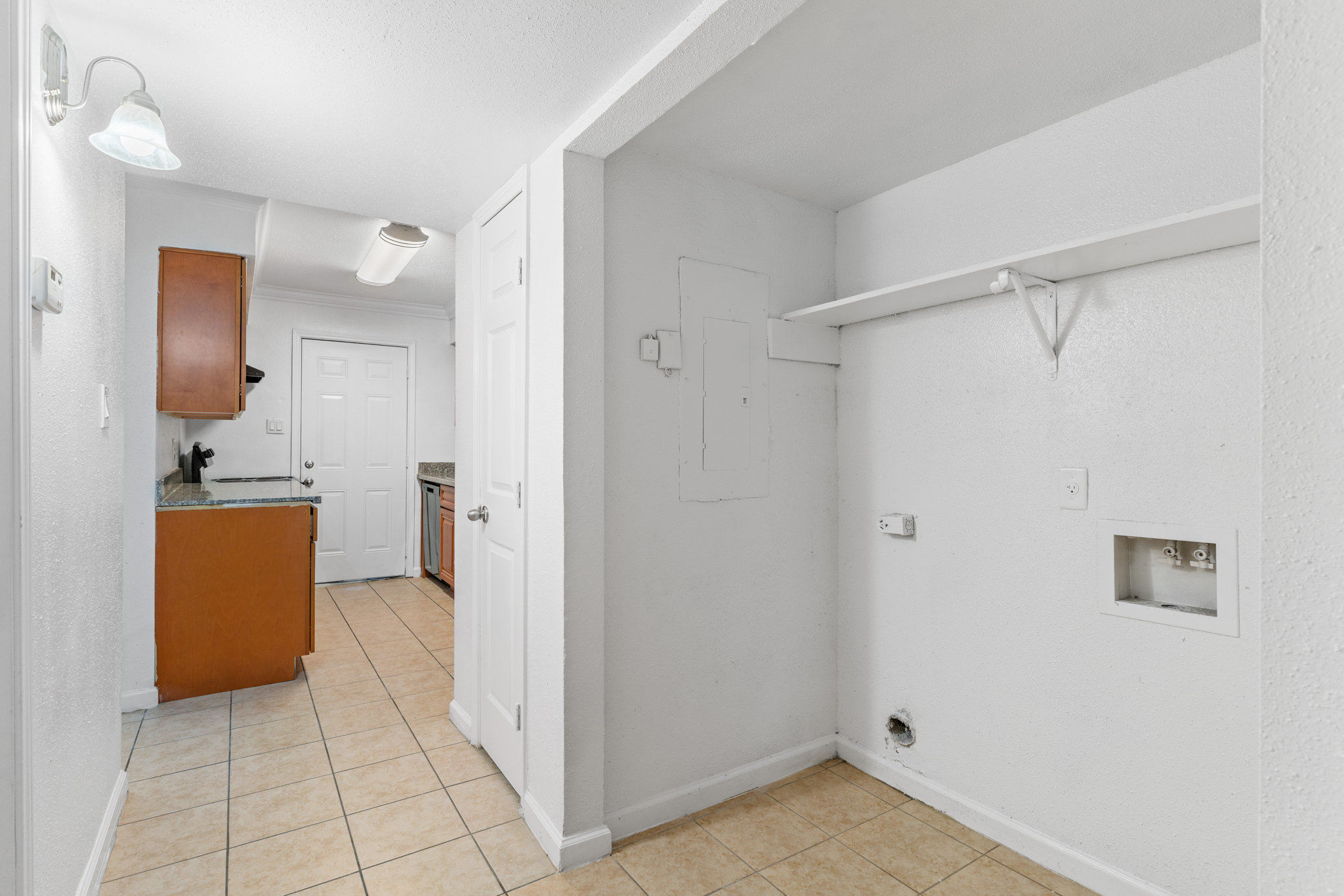 Washer / Dryer Connections